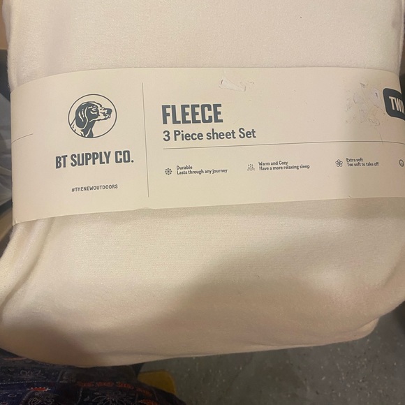 Twin Fleece 3Pcs Set - Picture 4 of 4